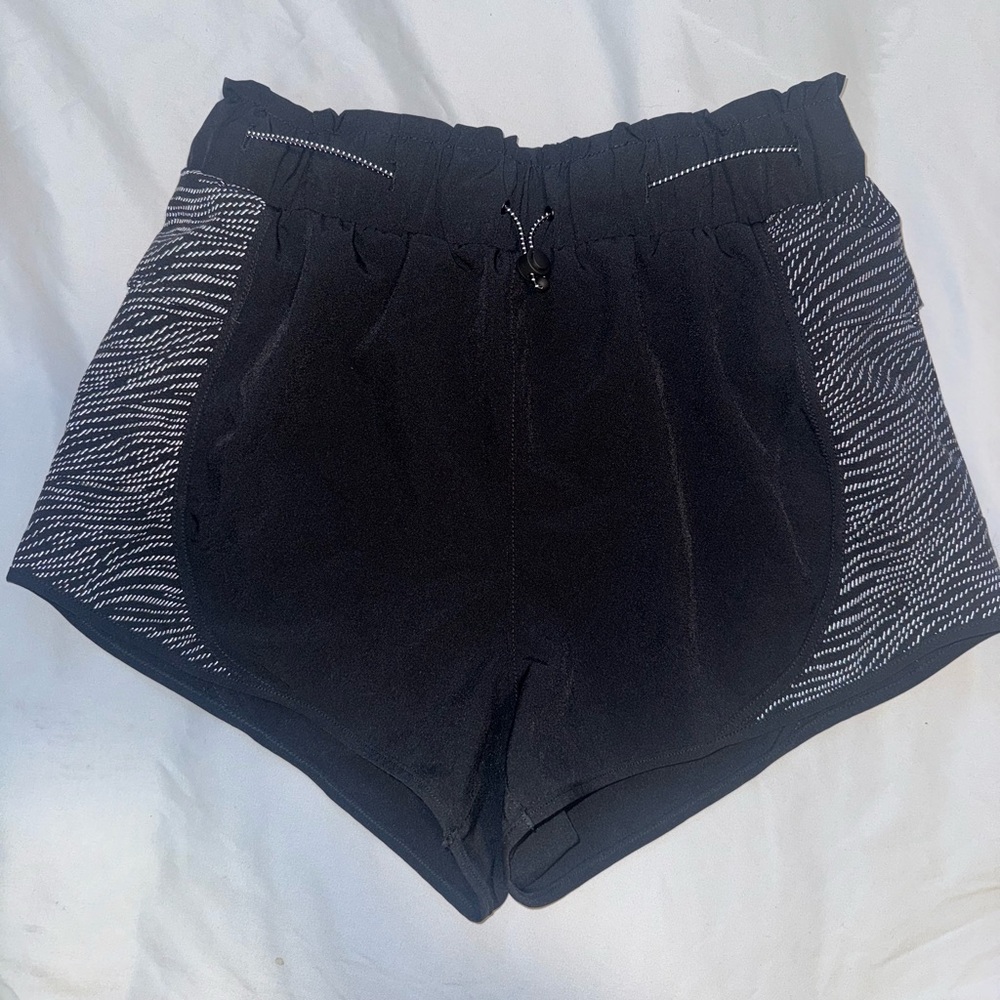 MONDETTA RUNNING SHORTS